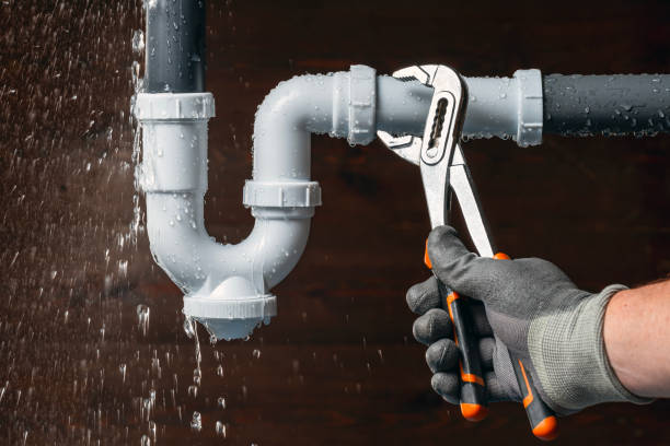 Professional Leak Detection technician working in South Deerfield, MA
